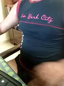 Stripchat Free Live Porn of YourBoy_Vardan
