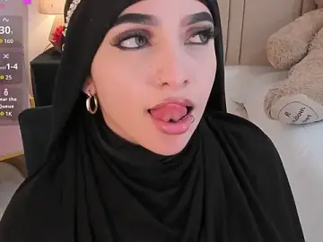 Stripchat Sex Cam of _malih_
