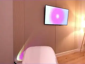 Stripchat Live Sex Cam of jin__ray