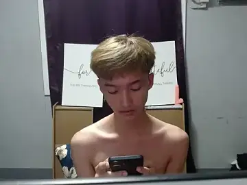 Stripchat Live Sex of Fem_phiLboy69