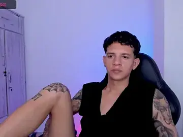 Stripchat Best Webcam of tylernova