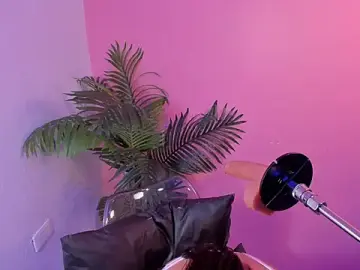 Stripchat Free Porn Cam of Lia_owenss