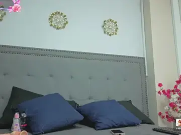Stripchat Best live sex cam show of MihaCarther