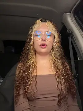 Stripchat Free Porn Cam of Joyce-fire
