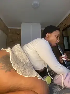 Stripchat Watch Live Sex Cams of MILLIONDOLLARPUSSY95