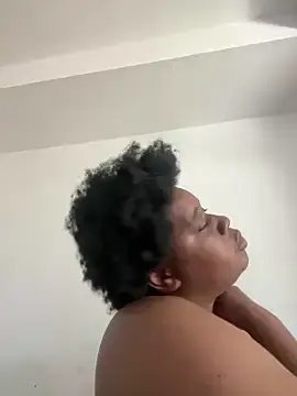 Stripchat Nude Webcam of bigmama_deshayyy