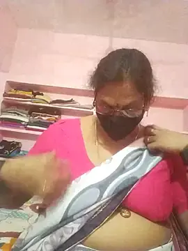 Stripchat Live Sex Cam of sarala_telugu