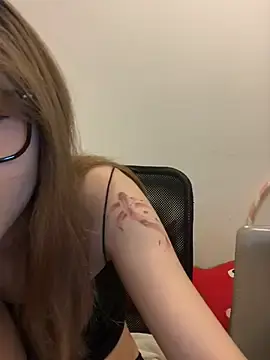 Stripchat Live Sex Cam of Rocket-Girl