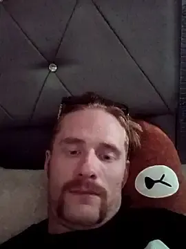 Stripchat Live Sex of RightishResolve