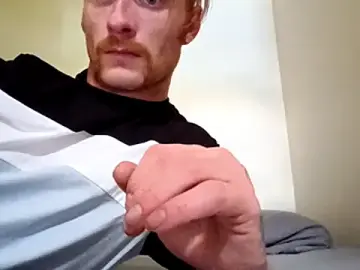 Stripchat Sex Cam of RightishResolve