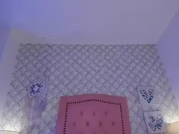 Stripchat Free Porn Cam of cathalina_ortiz