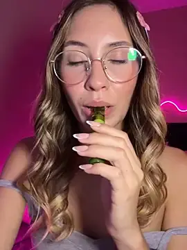 Stripchat Watch Live Sex Cams of fanyabbey