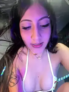 Stripchat Adult Video Chat of Naaria_