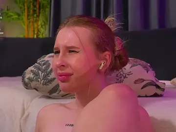 Stripchat Sex Cam of RosalindSherlock