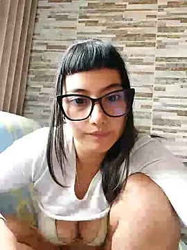 Stripchat Free Porn Cam of Waruicat