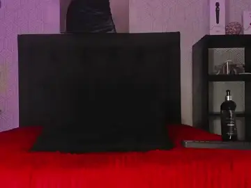 Stripchat Nude Webcam of Selena_fox24