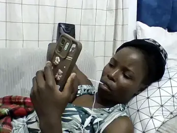 Stripchat Live Porn of Slenderbie_ebony