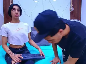 Stripchat Watch Live Sex Cams of Loversinfire2