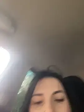 Stripchat Free Porn Cam of Roxana-Sexy