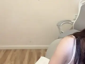 Stripchat Live Sex Cam of jinxiyao01