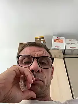 Stripchat Sex Cam of Pierluigi78