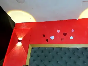 Stripchat Sex Chat of YayaHilton