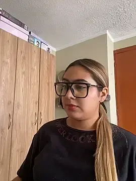 Stripchat Private Sex Chat of Miabonnett_