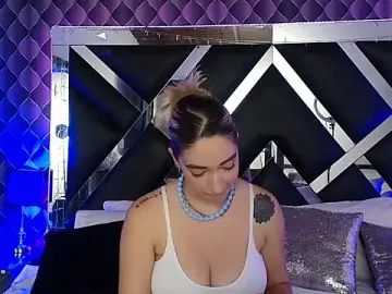 Stripchat Live Sex Cam of victoriaa_lee_