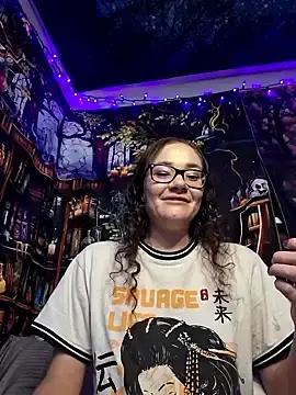 Stripchat Adult Webcam of Cutebitch@xh