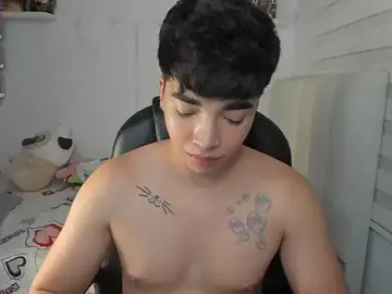 Stripchat Live Porn of santy7v7