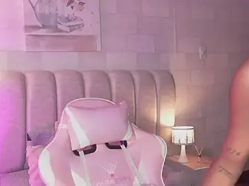 Stripchat Free Live Porn of Naomi-Gray
