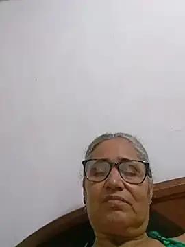 Stripchat Sex Cam of _candi