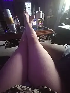 Stripchat Adult Video Chat of l00katmeow89