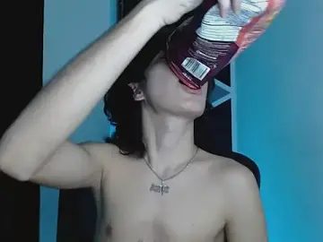 Stripchat Adult Webcam of littlextreme