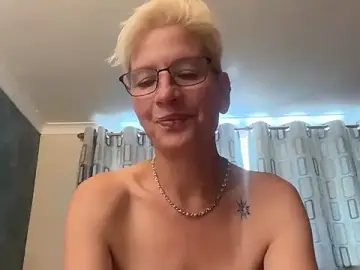 Stripchat Private Sex Chat of JennyHazel1