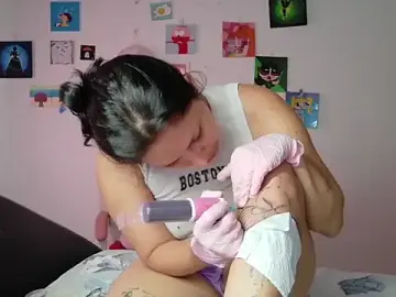 Stripchat Live Porn of MommyMiaWs