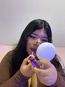 Stripchat Live Sex Cam of Cannella_0