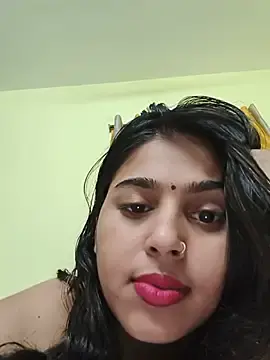Stripchat Adult Video Chat of Cute-Simmi69