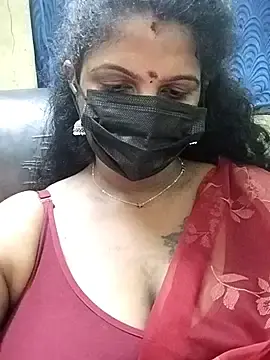 Stripchat Adult Webcam of Poojitha-Queen