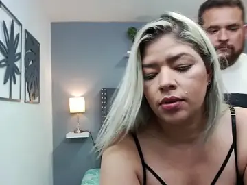 Stripchat Live Sex Cam of queen_and_king_xxx