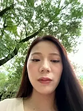 Stripchat Live Sex Cam of redrose520