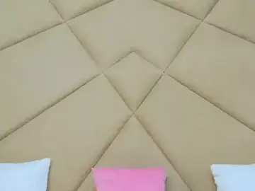 Stripchat Watch Live Sex Cams of ChloeFrost