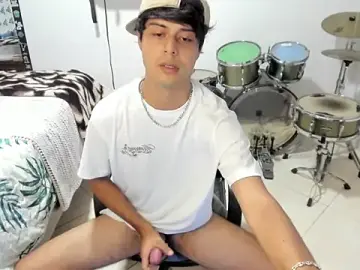 Stripchat Watch Live Sex Cams of Zack_falcon