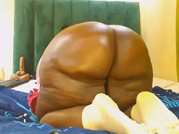 Stripchat Sex Cam of sexybigasss