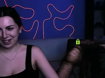 Stripchat Free Porn Cam of so_hot_rosalie