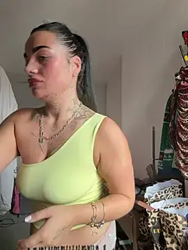 Stripchat Sex Cam of Darkfantisyx
