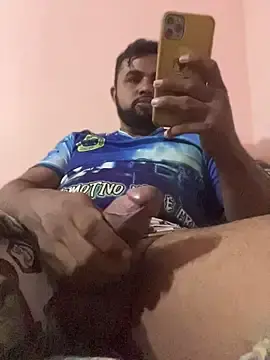 Stripchat Free Porn Cam of Sheik_z_o