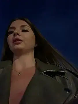 Stripchat Live Porn of KrisMagnoly
