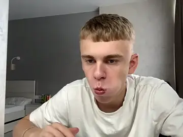 Stripchat Free Live Porn of SoloFury