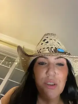 Stripchat Adult Webcam of LittleMissEeve